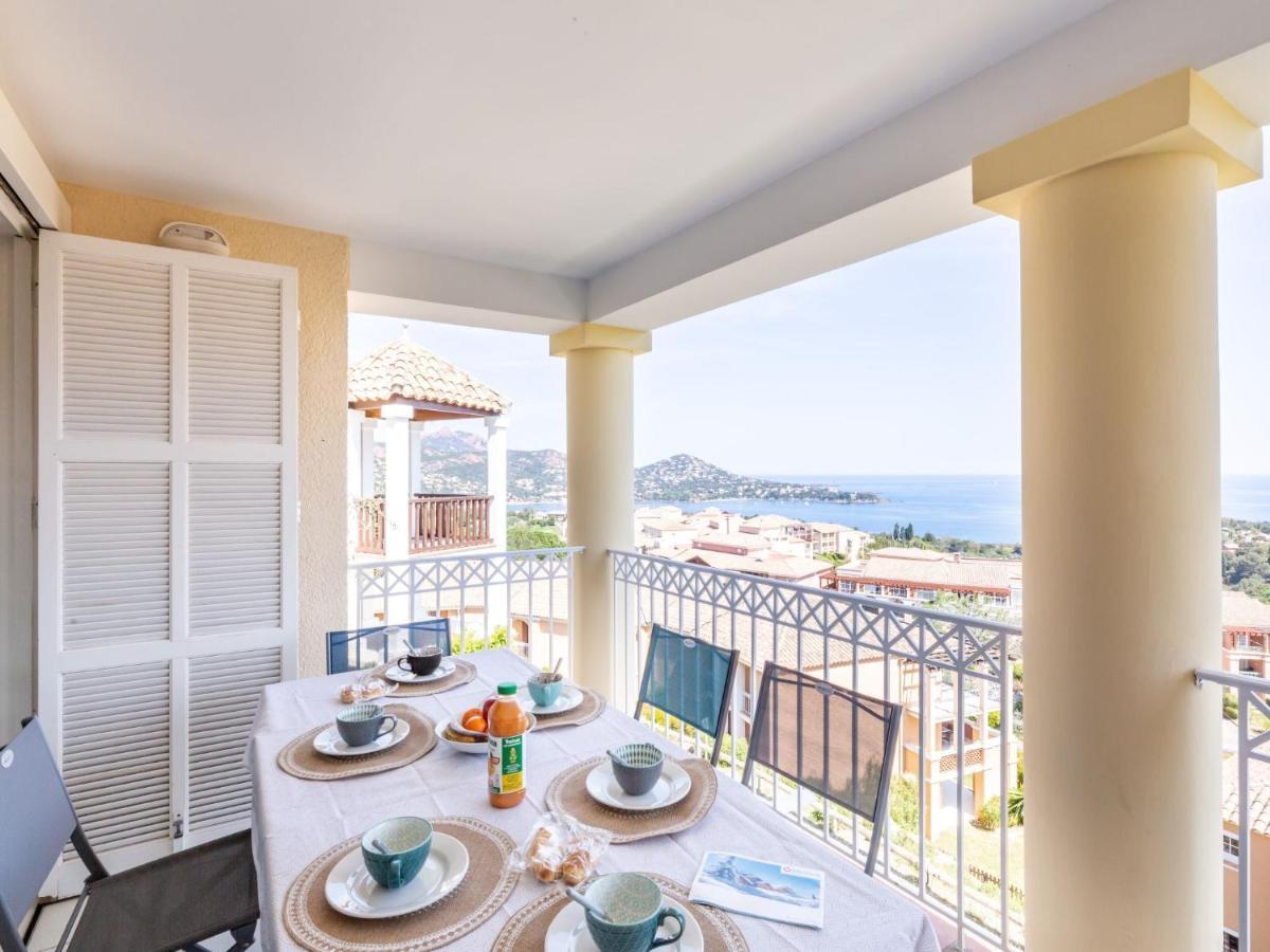 Apartment Village Cap Esterel - Les Bastides-6 By Interhome Saint-Raphael  Bagian luar foto
