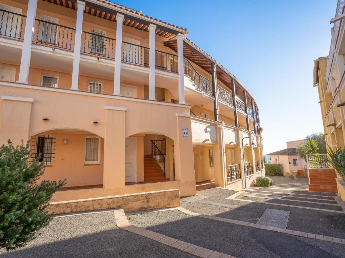 Apartment Village Cap Esterel - Les Bastides-6 By Interhome Saint-Raphael  Bagian luar foto