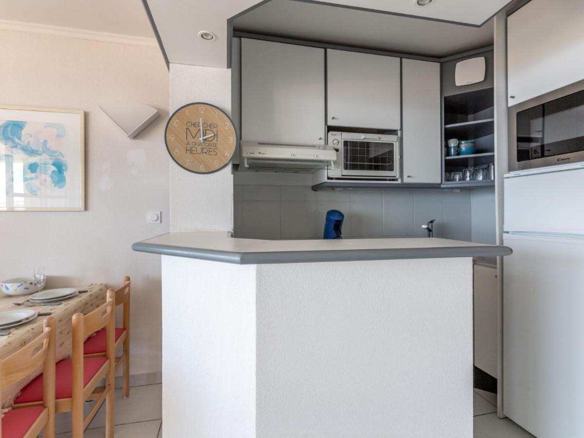 Apartment Village Cap Esterel - Les Bastides-6 By Interhome Saint-Raphael  Bagian luar foto