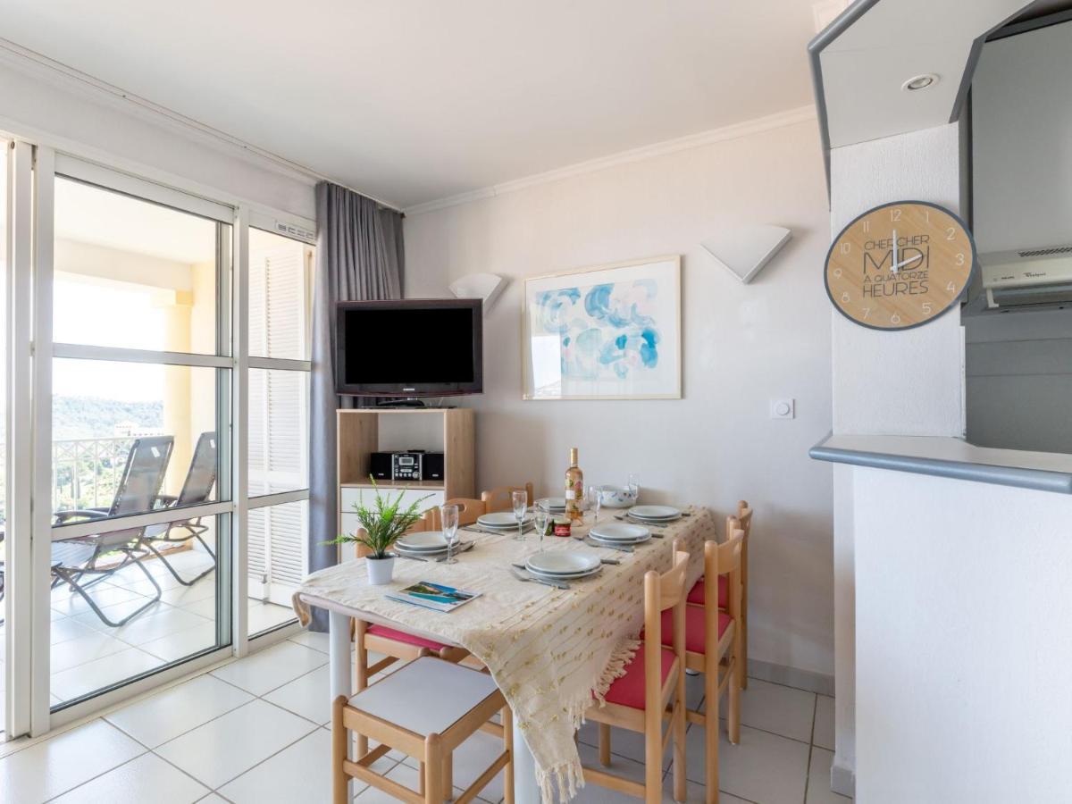 Apartment Village Cap Esterel - Les Bastides-6 By Interhome Saint-Raphael  Bagian luar foto