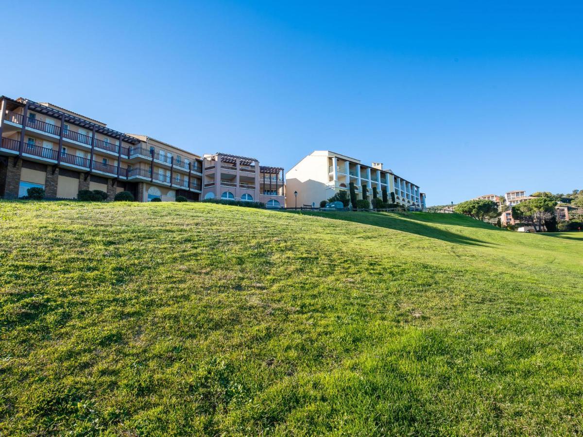 Apartment Village Cap Esterel - Les Bastides-6 By Interhome Saint-Raphael  Bagian luar foto