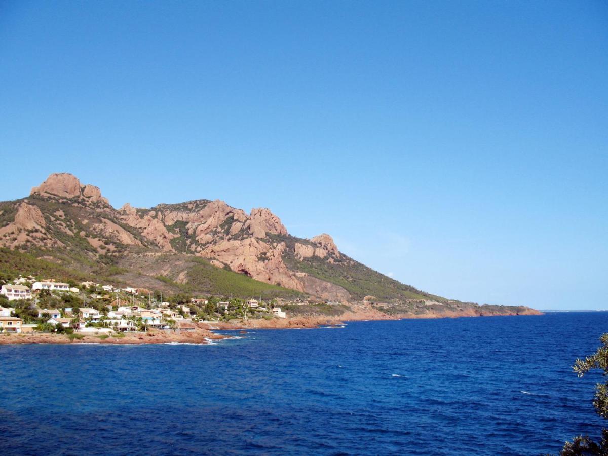 Apartment Village Cap Esterel - Les Bastides-6 By Interhome Saint-Raphael  Bagian luar foto