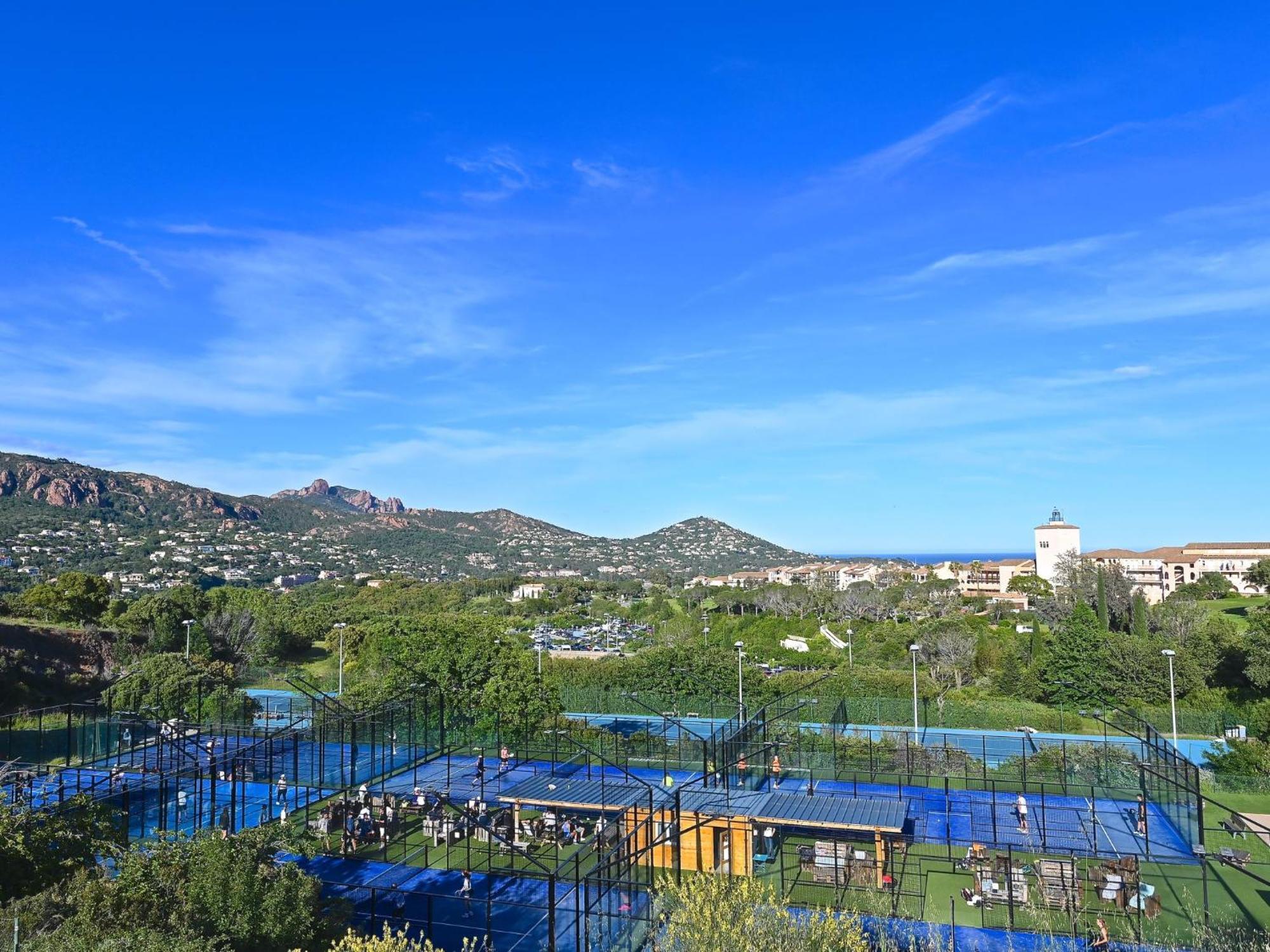 Apartment Village Cap Esterel - Les Bastides-6 By Interhome Saint-Raphael  Bagian luar foto